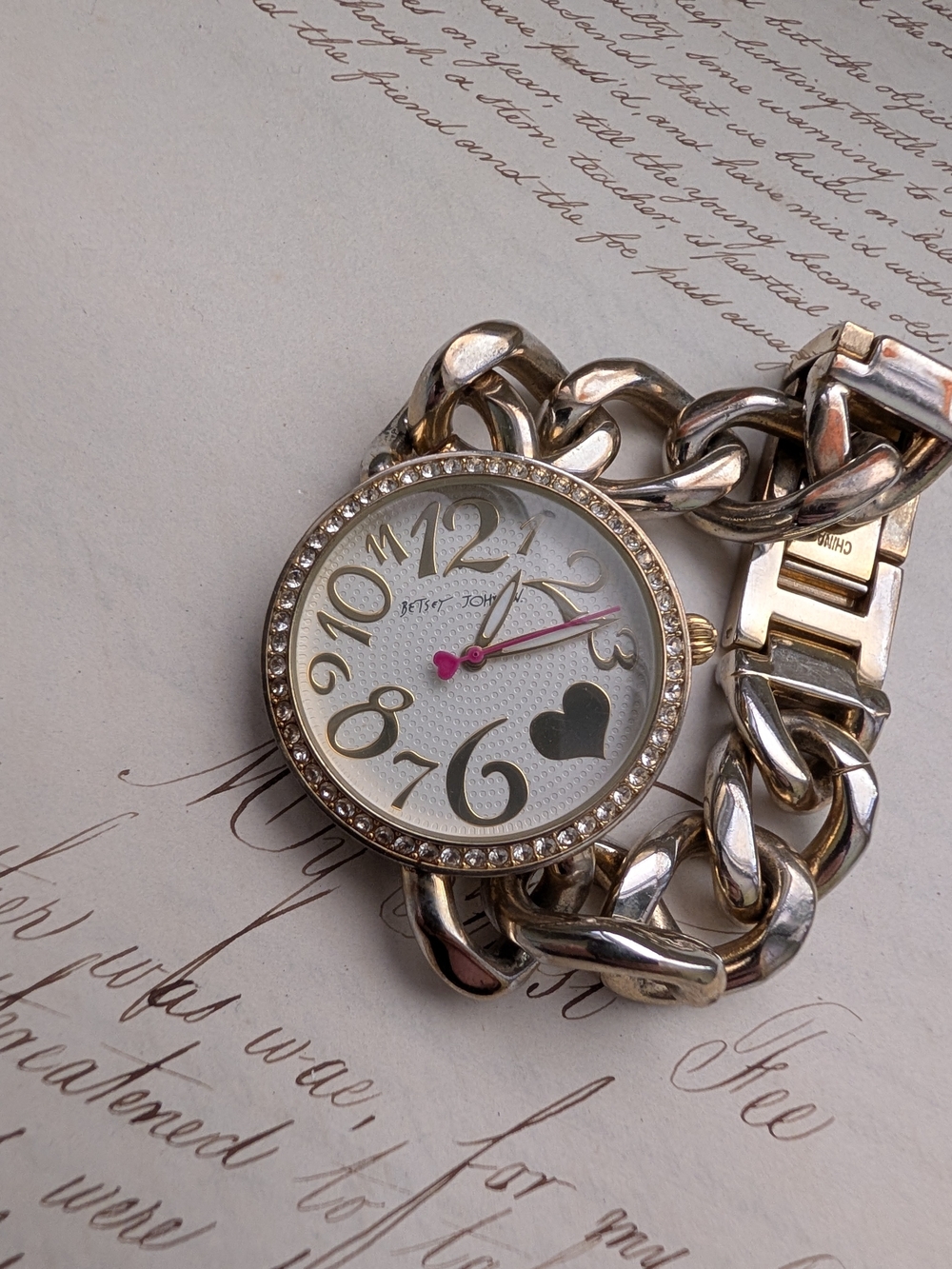 Betsey Johnson Women's Gold-Tone Heart Dial Chain Bracelet Watch - Gold